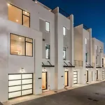 Gulch - Rooftop 360 View With Projector - Garage