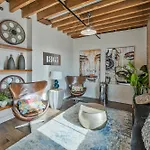 Luxe Loft With Speakeasy Parking And 2 Mi To Broadway * Nashville