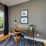 Modern Stunner 5 Min To Dt Hot Tub Rooftop Views