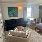 Wpool - Hip Melrose - 8th Ave * Nashville