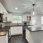 Oasis Of Nashville, With A Pool And Hot Tub ! * Nashville