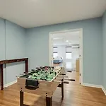 Oasis Of Nashville, With A Pool And Hot Tub ! Holiday home