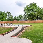 Oasis Of Nashville, With A Pool And Hot Tub ! * Nashville