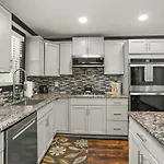 Holiday home Cozy Close To Opry & Downtown Large Deck *