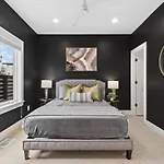 Two Adjacent Homes By 12 South And Belmont That Sleeps 24 *