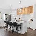 Two Adjacent Homes By 12 South And Belmont That Sleeps 24 Nashville