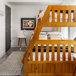 3 Story Townhome In East * Nashville
