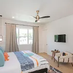 4 Bdr For 12 W Rooftop Deck & Firepit Holiday home