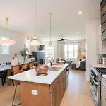 4 Bdr For 12 W Rooftop Deck & Firepit * Nashville