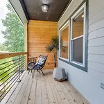 Couple Townhome Getaway Near East * Nashville