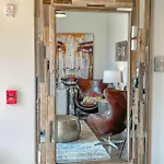 Holiday home Stellar Sleeps 4 10 Mins From Broadway Nashville