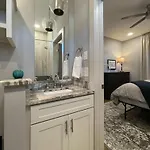Holiday home Great Family Near Downtown