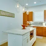 Dual - 1 Mile From Dt Nash & Farmers Market Holiday home *