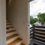 Trendy Weho - Near Dt Holiday home *