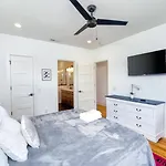 Trendy Weho - Near Dt Holiday home *