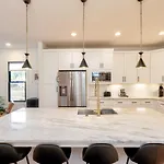 Trendy Weho - Near Dt Holiday home