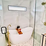 Glamorous 3 Bdr In East - Pet Friendly * Nashville