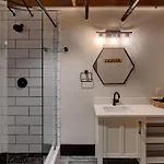 Holiday home The 1865 Honky Tonk Chic And Luxurious