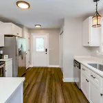 Centrally Located Cozy Pet Friendly *