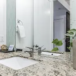 Chic And Modern West End Living Holiday home Nashville