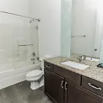 1 Bedroom Loft Near Centennial Park Holiday home *