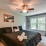 13 Mi To Dtwn: Gem Near Golf & Fishing Holiday home