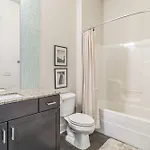 Chic For 4 Near West End