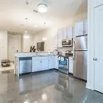 Chic For 4 Near West End Nashville