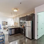 1 Bdr Loft Near The Parthenon * Nashville