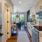 Charming Historic Loft Near Centennial Park * Nashville