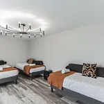 Luxurious 4br Pet Friendly * Nashville