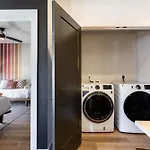 Apartment The Odyssey By Avantstay