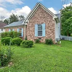 Holiday home 3 Mi To Old Hickory Lake: Family-friendly Getaway! Nashville