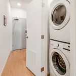 Eve Apartment *