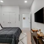 Eve Apartment