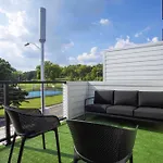 Charm Near Broadway In Walkable 8th Ave S Holiday home *