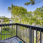Winedown In Music Free Park Pool View Apartment Nashville