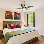 Winedown In Music Free Park Pool View Apartment *