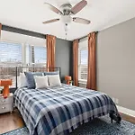 Walkable Nations Retreat Rooftop & Near Broadway * Nashville