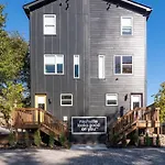 Holiday home Dollys Dream House Champagne Bar W Dt Views Nashville