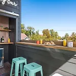 The Jolene Bubbly Bar With Views 5min To Dt