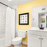 Music Row 2br - 2 Bath Sleeps 12 Apartment Nashville