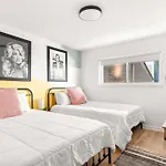 Music Row 2br - 2 Bath Sleeps 12 *