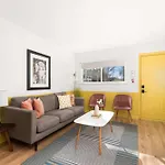 Apartment Dolly On Music Row Sleeps 12 *