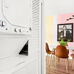 Amazing Dolly Apartment *