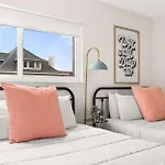 Apartment Amazing Dolly *