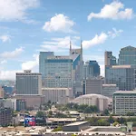 Holiday home Nash Urban Oasis With Rooftop And Modern Amenities *