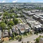 Nash Urban Oasis With Rooftop And Modern Amenities