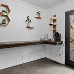 Game And Bunks Sleeps 12 Near Downtown Holiday home