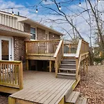 Game Room And Bunks Sleeps 12 Near Downtown